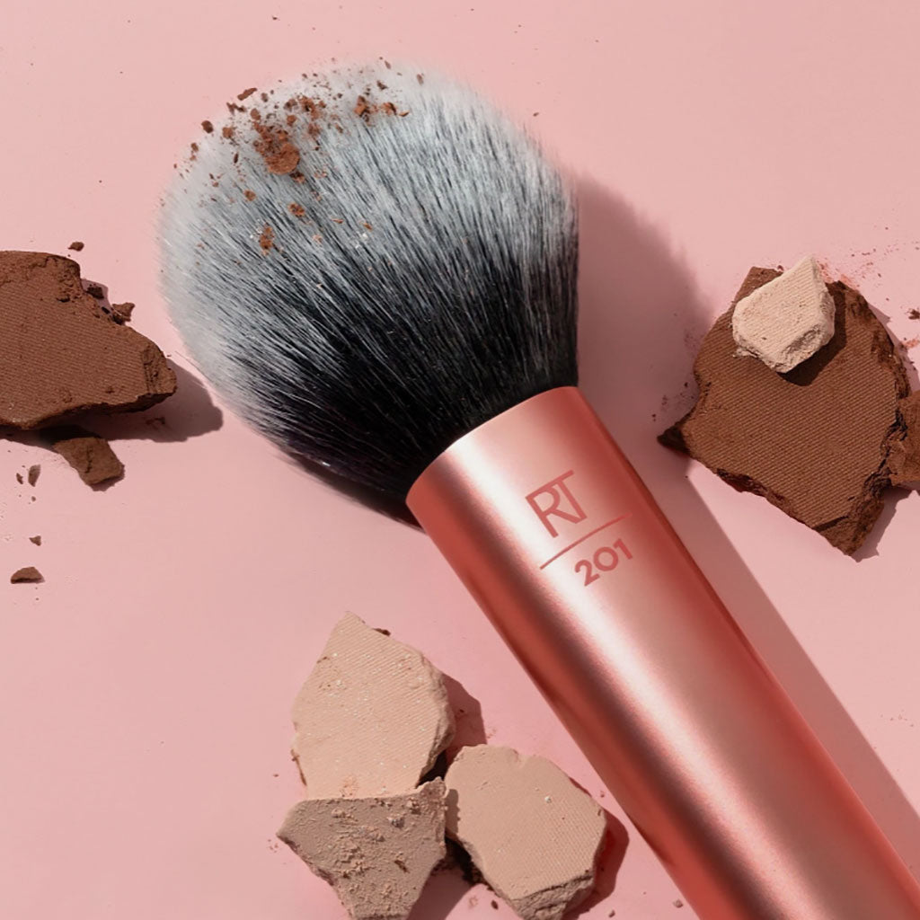 Real Techniques Expert Face Brush